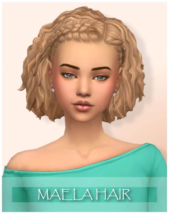 white female sim with short curly hair & braid