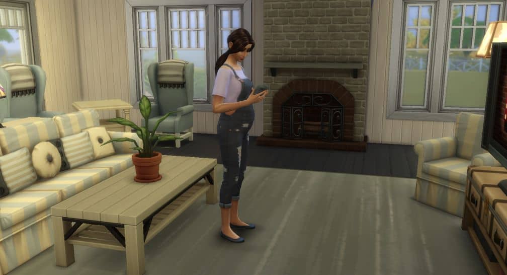 pregnant sim with smaller belly