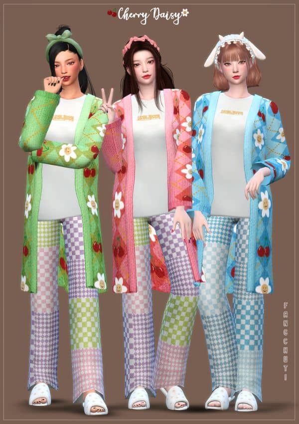 sims modeling patterned pajamas