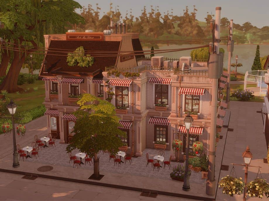 a streetside Parisian-style restaurant